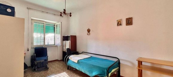 Apartamento de 4 habitaciónes en Pozzuoli, Italy No. 31805 23