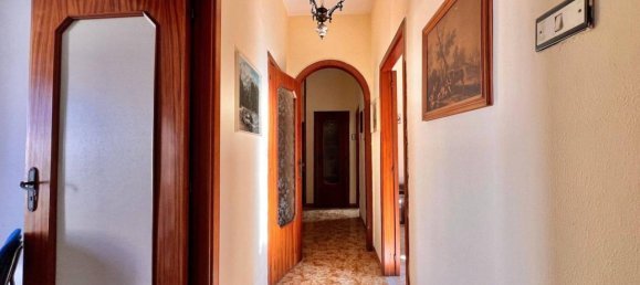 Apartamento de 4 habitaciónes en Pozzuoli, Italy No. 31805 11