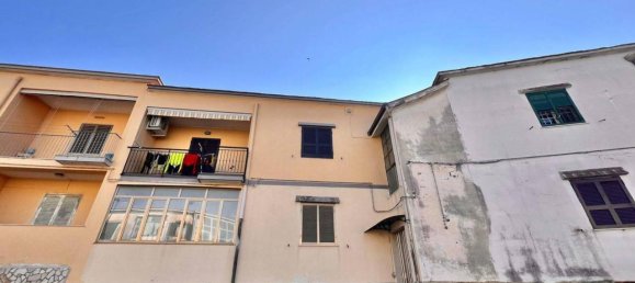 Apartamento de 4 habitaciónes en Pozzuoli, Italy No. 31805 29