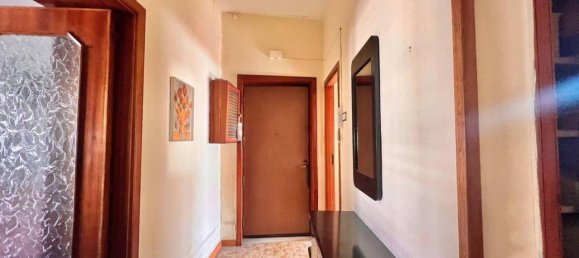 Apartamento de 4 habitaciónes en Pozzuoli, Italy No. 31805 12
