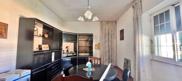 Apartamento de 4 habitaciónes en Pozzuoli, Italy No. 31805 13
