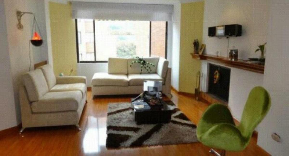 3 bedrooms House in Bogota, Colombia No. 10648