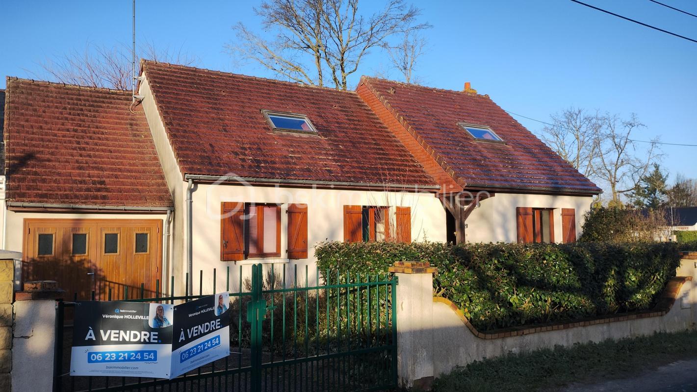 Casa T4 em Nazelles-Negron, France N.º 38682