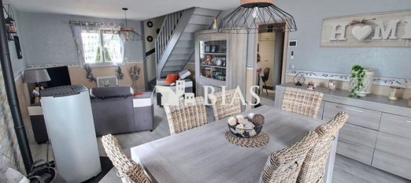 4 bedrooms House in Seine-Maritime, France No. 353904 3