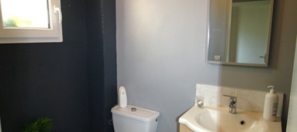 3 bedrooms House in Lanvaudan, France No. 267148 8