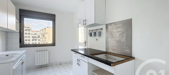 1 bedroom Apartment in Lyon, France No. 319363 6
