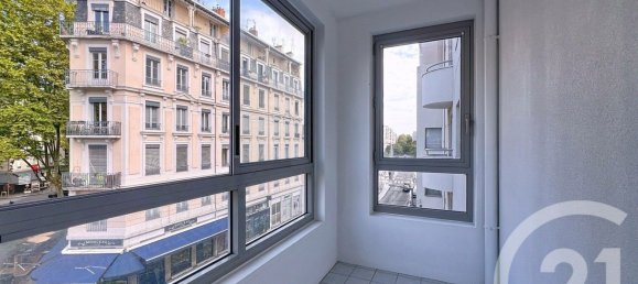 1 bedroom Apartment in Lyon, France No. 319363 7
