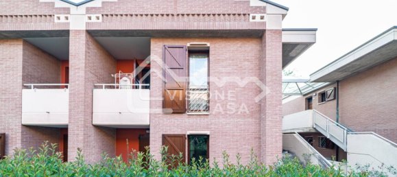 2 bedrooms House in Reggio Emilia, Italy No. 301397 24