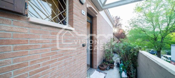 2 bedrooms House in Reggio Emilia, Italy No. 301397 22