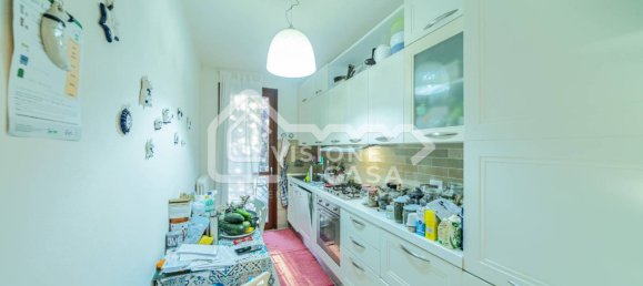 2 bedrooms House in Reggio Emilia, Italy No. 301397 6