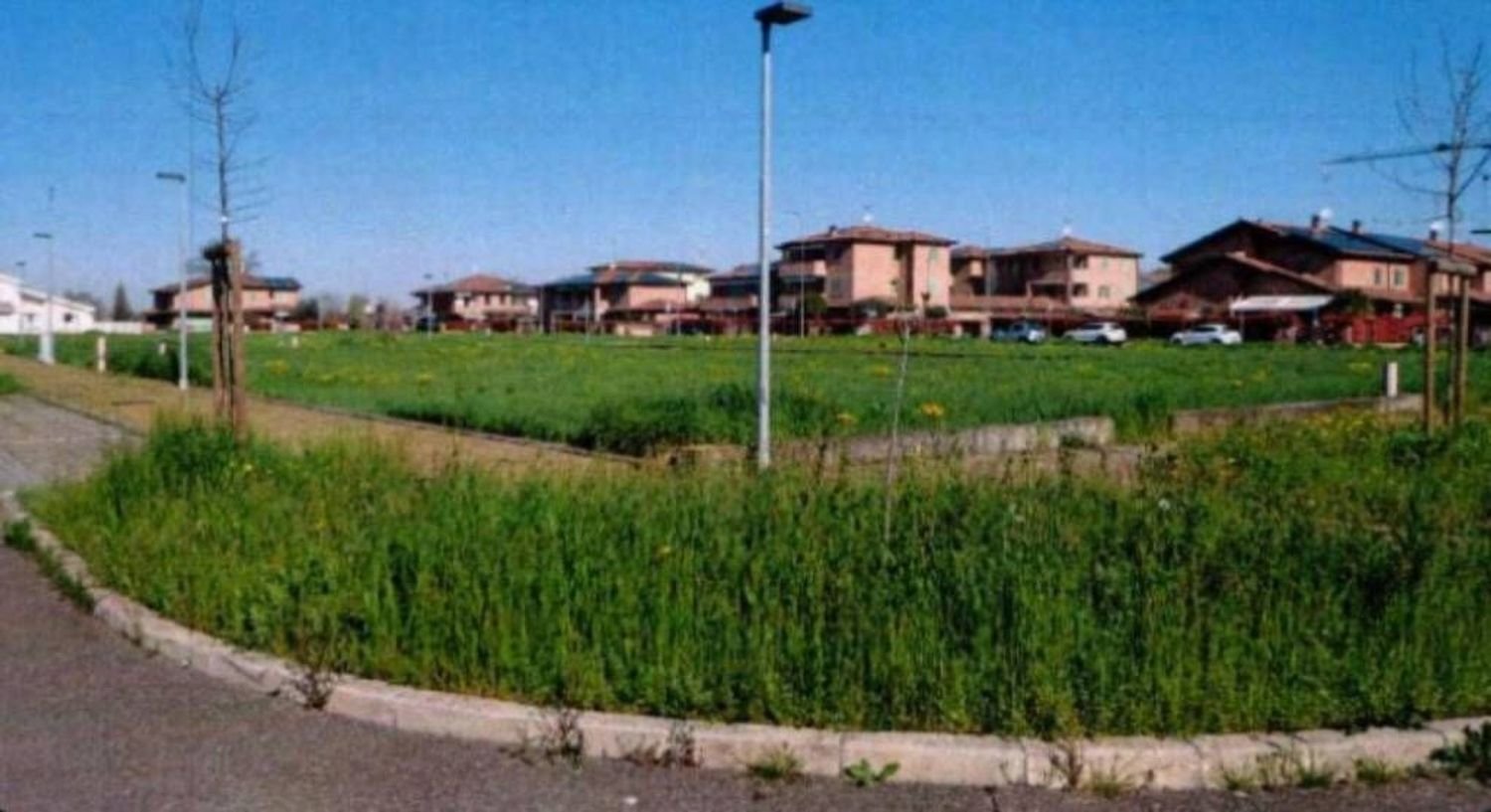 2605m² Land in Soliera, Italy No. 396827