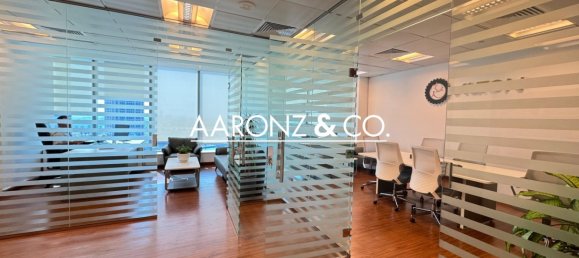 74m² Office in Business Bay, UAE No. 114082 5