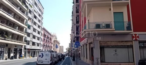 101m² Commercial property in Cagliari, Italy No. 303454 4