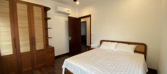 5 Schlafzimmer Villa in Tay Ho, Vietnam, Nr. 1356 6