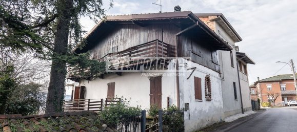 4 rooms Duplex in Prignano sulla Secchia, Italy No. 89109 30