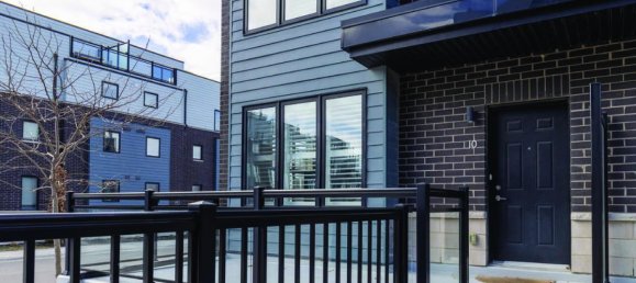 4 bedrooms House in Mississauga, Canada No. 98 4