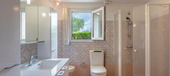 4 chambres Maison à Gièvres, France No. 59084 7