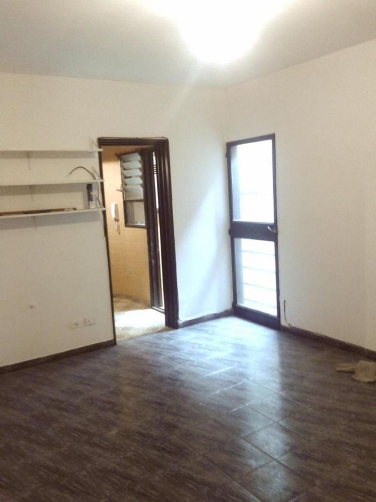 Studio à Buenos Aires, Argentina No. 75290