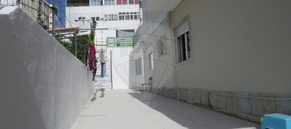 Casa de 5 dormitorios en Odivelas, Portugal No. 32207 47