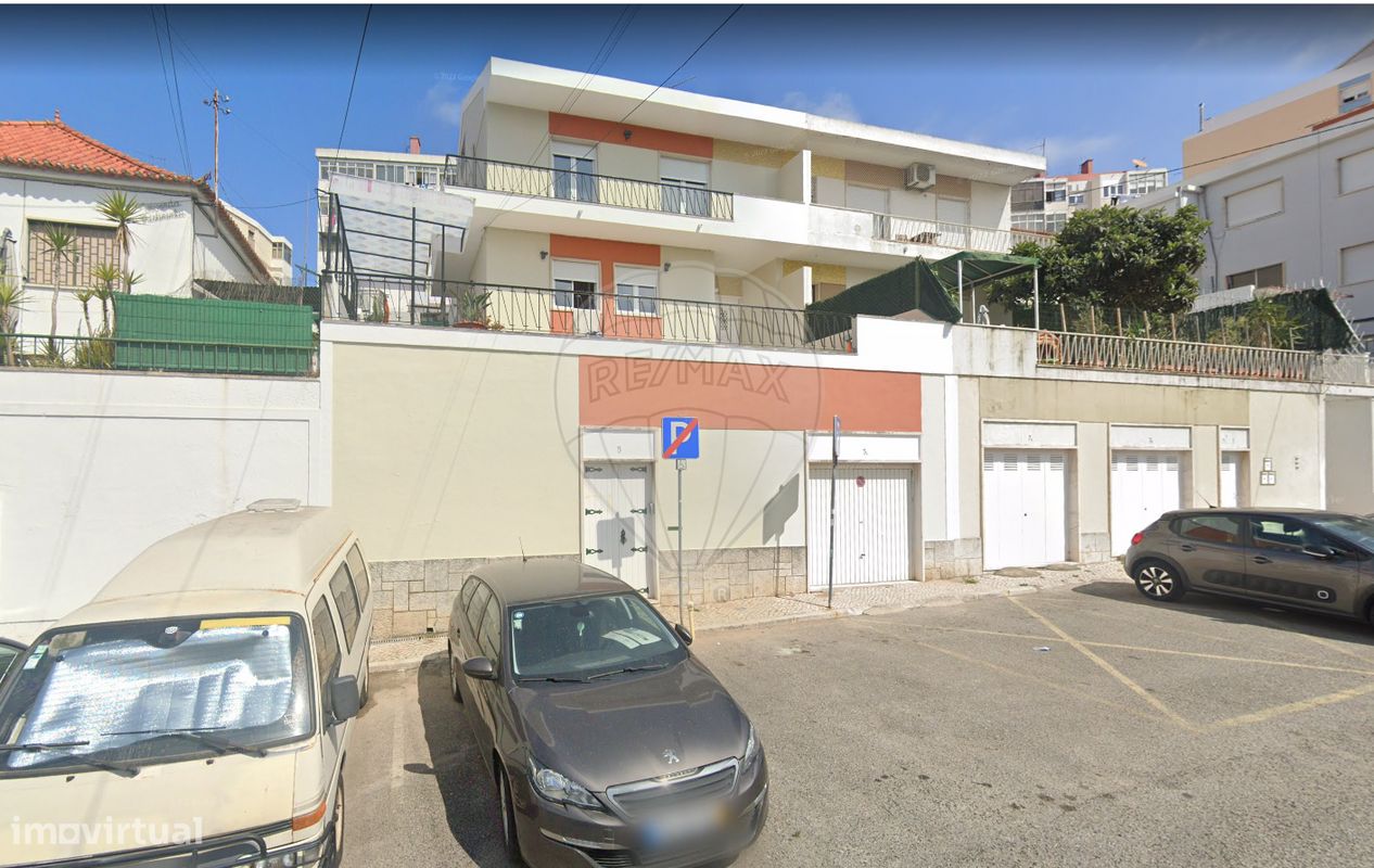 Casa de 5 dormitorios en Odivelas, Portugal No. 32207