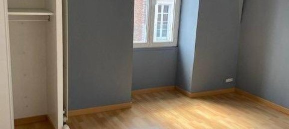 3 chambres Appartement à Saint-Quentin, France No. 92484 9