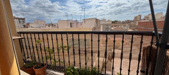 Apartamento de 3 dormitorios en Águilas, Spain No. 167226 16