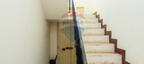 4 bedrooms Apartment in Valverde, Italy No. 324560 7