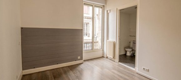 1 bedroom Apartment in Bordeaux, France No. 283211 3