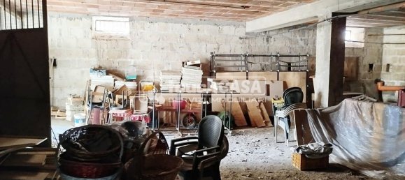 Здание 340м² в Лушано, Италия № 8827 18