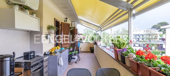 Квартира с 2 спальнями в Рим, Италия № 127823 13