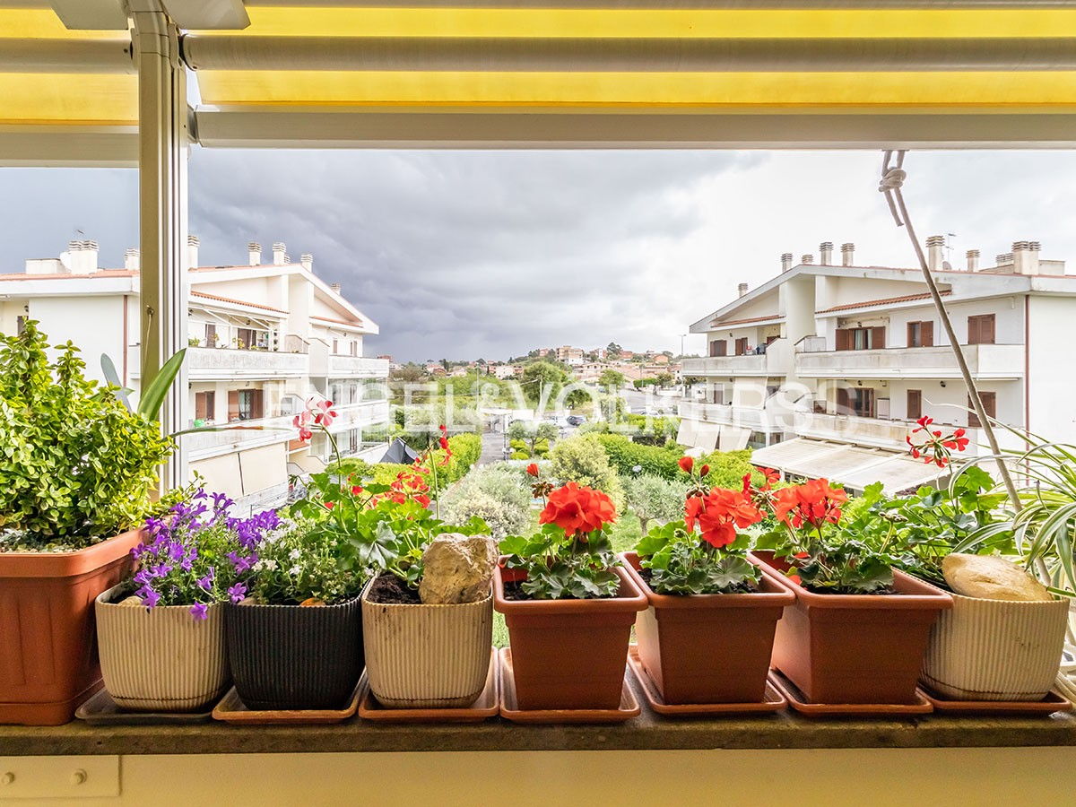 Квартира с 2 спальнями в Рим, Италия № 127823