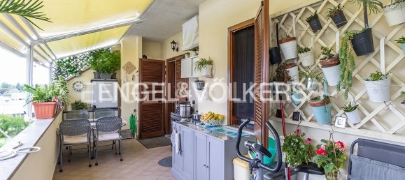 Квартира с 2 спальнями в Рим, Италия № 127823 12