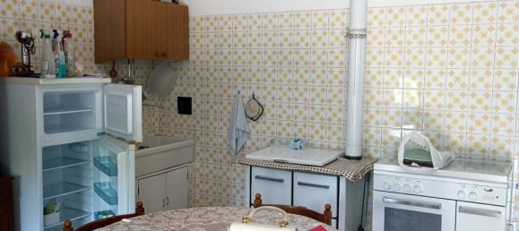 Дом с 5 комнатами в Поджо Берни, Италия № 162263 16