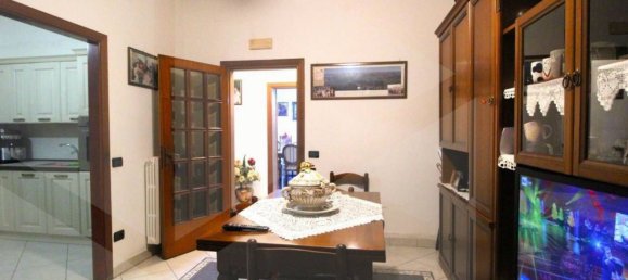 7 rooms Apartment in Santa Maria a Monte, Italy No. 18234 9