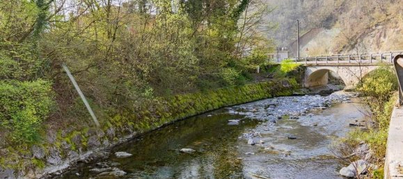 Apartamento de 3 divisões em San Giovanni Bianco, Italy N.º 23886 16