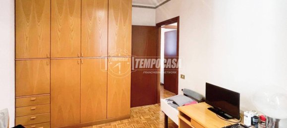 3 bedrooms House in Paullo, Italy No. 77588 41