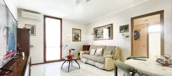 3 bedrooms House in Paullo, Italy No. 77588 28