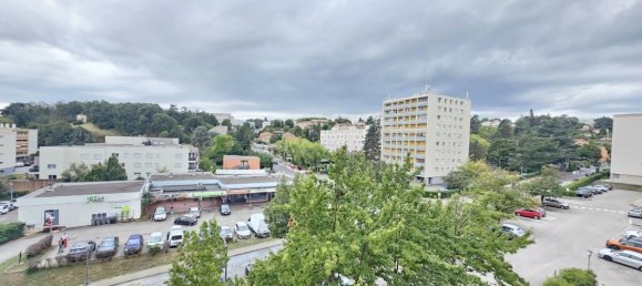 1 bedroom Apartment in Rhone, France No. 341502 2