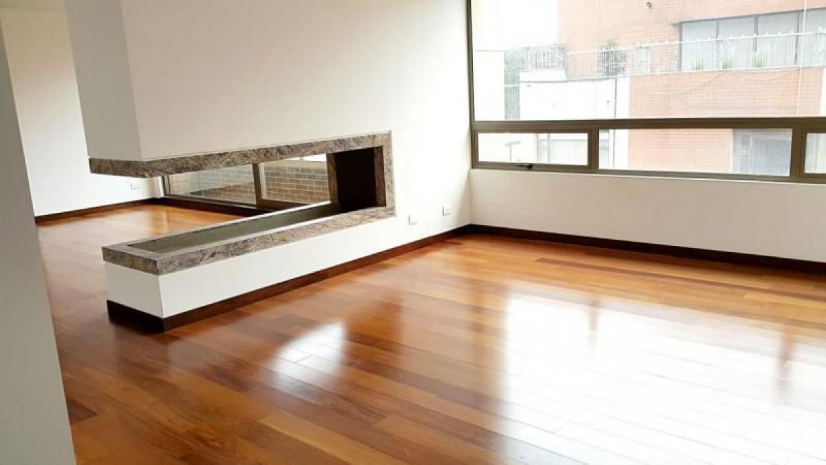 3 bedrooms House in Bogota, Colombia No. 13453