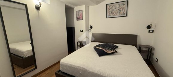 Apartamento de 2 habitaciónes en Genoa, Italy No. 381038 17