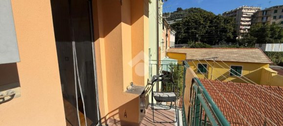 Apartamento de 2 habitaciónes en Genoa, Italy No. 381038 10