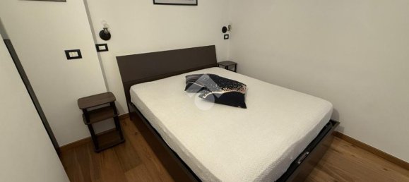 Apartamento de 2 habitaciónes en Genoa, Italy No. 381038 20