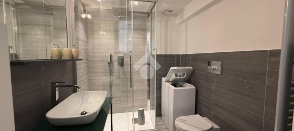 Apartamento de 2 habitaciónes en Genoa, Italy No. 381038 25