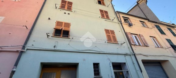 Apartamento de 2 habitaciónes en Genoa, Italy No. 381038 6