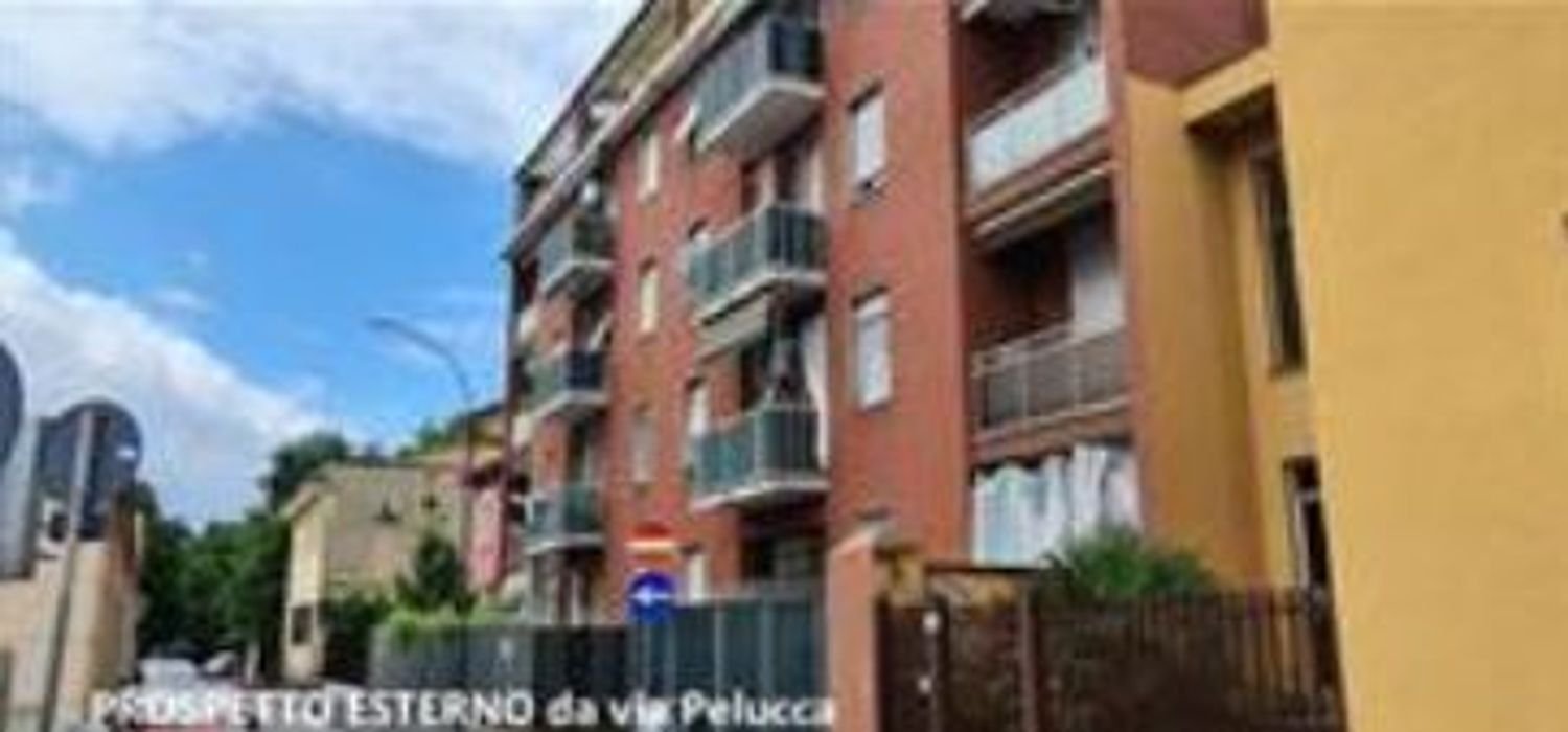 Apartamento de 2 divisões em Sesto San Giovanni, Italy N.º 11021