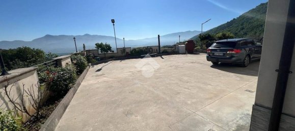 2 Schlafzimmer Haus in Sant'Andrea del Garigliano, Italy, Nr. 310484 3