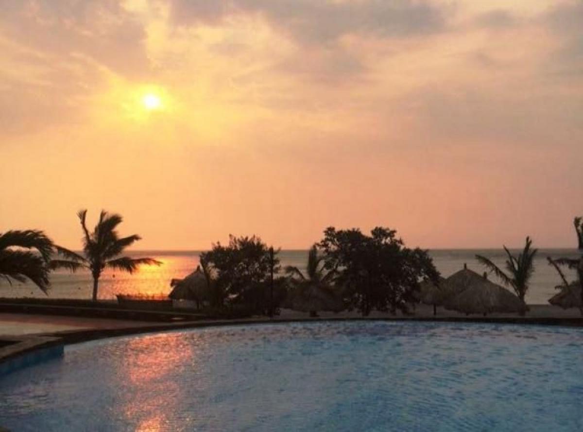 3 bedrooms House in Guadalajara de Buga, Colombia No. 4209