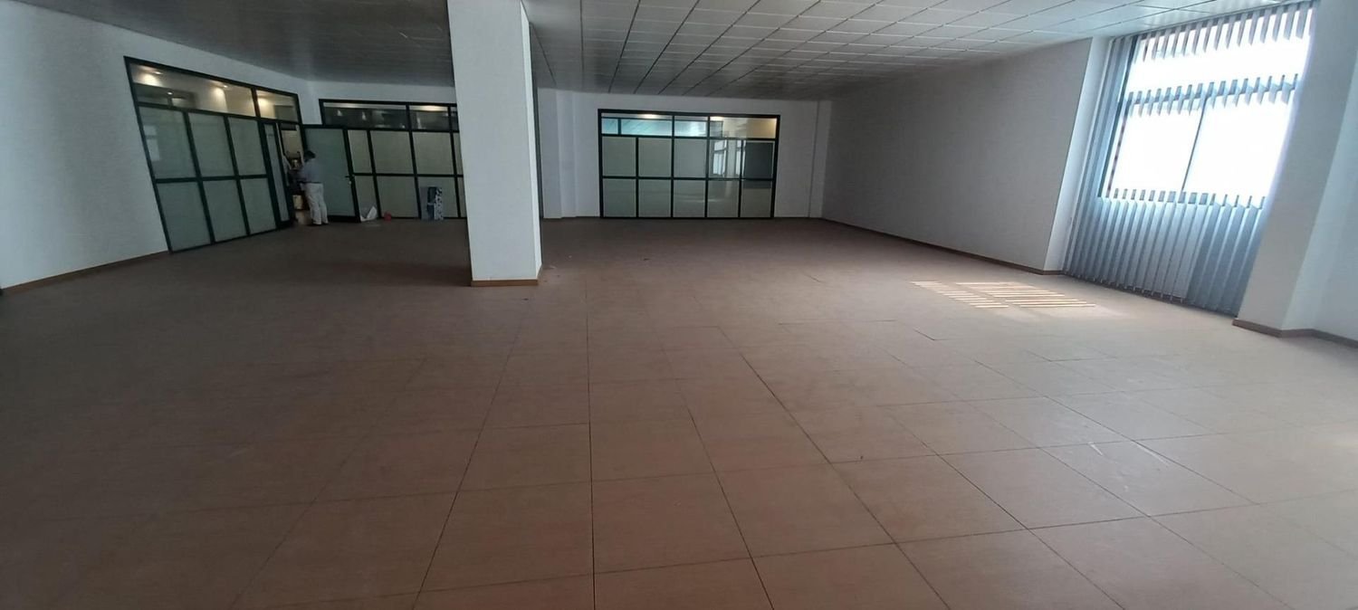 154m² Office in Antequera, Spain No. 198065