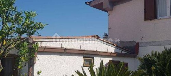 3 bedrooms Villa in Aprilia, Italy No. 186160 21
