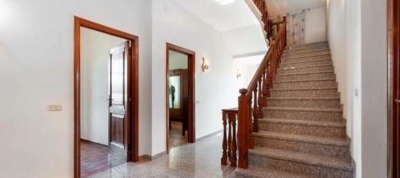 Villa de 5 dormitorios en Montepulciano, Italy No. 55628 10